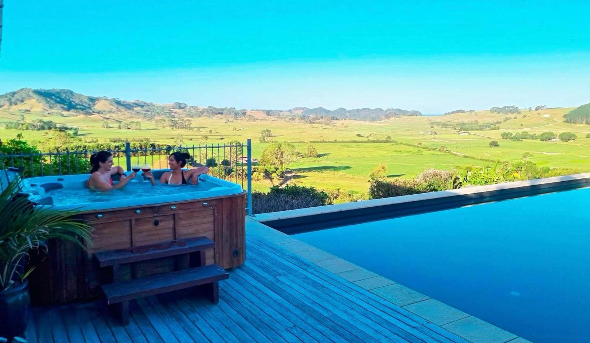 Luxury Country Retreat Cooks Beach Exterior foto